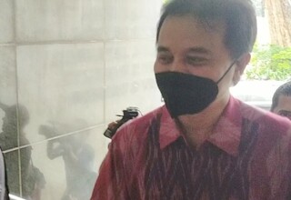 Kasus Meme, Polisi Perpanjang Masa Penahanan Roy Suryo