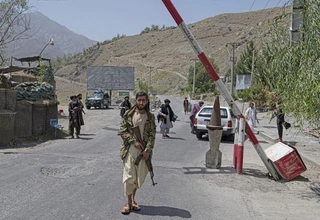 Ledakan Bom di Masjid Kabul Akibatkan 10 Orang Tewas