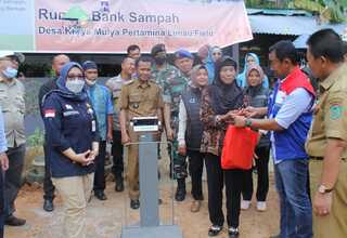 SKK Migas-Pertamina Resmikan Program Bank Sampah di Prabumulih