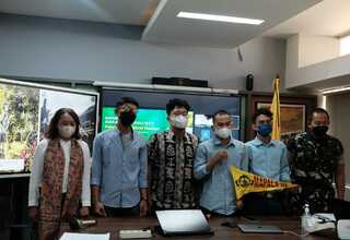 Kelompok Mapala UI Kampanyekan Pendakian Netral Karbon
