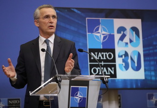 Sekjen NATO Peringatkan Bahaya Ancaman Rusia