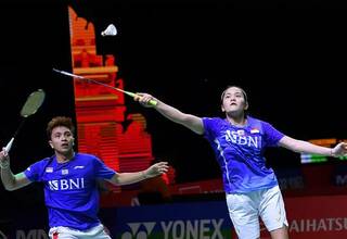 Vietnam Open: 9 Wakil Indonesia ke 8 Besar Termasuk Reza/Melati