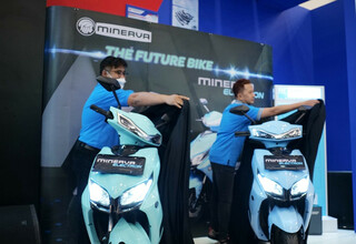 Tujuh Sepeda Motor Listrik Ikut Diluncurkan di GIIAS 2022
