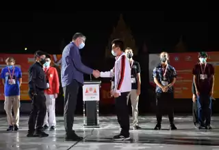 Wow! Tim IOI Indonesia Berhasil Rebut Delapan Medali