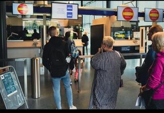 Lithuania Larang Masuk Warga Rusia dengan Visa Schengen
