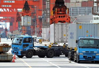 Pembatasan Ekspor Beras India Melumpuhkan Perdagangan Asia