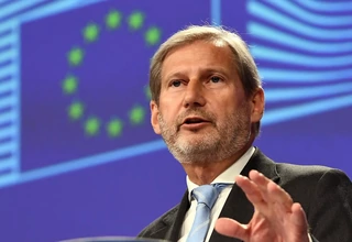 Uni Eropa Pangkas Dana Hungaria Akibat Korupsi