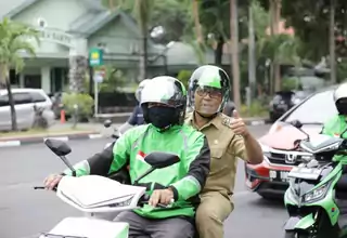 Pemkot Makassar Ajak ASN Gunakan Transportasi Umum