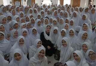 Puan: Segera Salurkan Bantuan Pendidikan untuk Siswa Madrasah