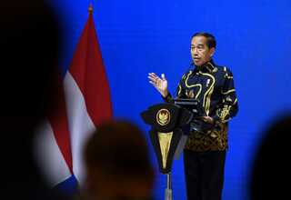 Jokowi: Jangan Gunakan APBN dan APBD untuk Produk Impor