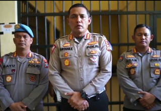 Viral Video Polantas Ejek hingga Jilat Kue HUT TNI