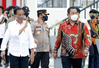 Dilantik Presiden Jokowi, Hendrar Prihadi Pimpin LKPP