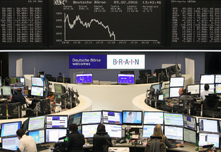 Bursa Eropa Turun karena Investor Khawatir Pengetatan Fed