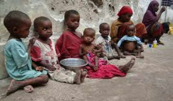 Tiga Bocah Makan Sabun Cuci karena Kelaparan - m.beritasatu.com