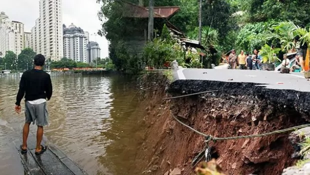 Bencana banjir dan longsor (Ilustrasi)