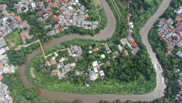 Aliran Sungai Ciliwung.