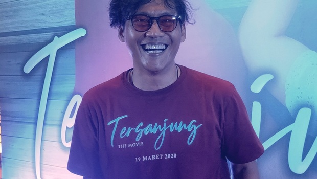 Penyanyi Nugie dalam jumpa pers film Tersanjung di Jakarta, Jumat (13/3/2020)