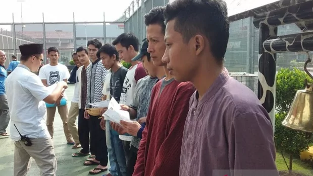 Sebanyak 904 warga binaan Lembaga Pemasyarakatan Pasir Tanjung Cikarang, Kabupaten Bekasi, Jawa Barat mendapat remisi khusus Hari Raya Idulfitri tahun ini.