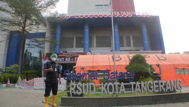 RSUD Kota Tangerang mulai melayani pasien umum selain pasien Covid-19 sebagai bentuk dukungan pemulihan kesehatan masyarakat di Kota Tangerang. 