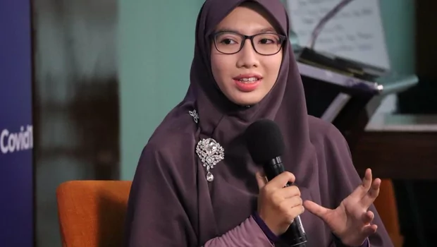 Dewi Nur Aisyah.