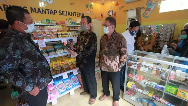 Bank Mandiri Taspen (Mantap) dan Toko Mandiri Indogrosir (TMI) bekerjasama menciptakan toko Warung Mantap Sejahtera yang menjual sembako dan kebutuhan sehari-hari, Kamis (3/12/2020).
