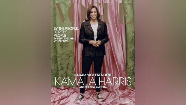 Sampul asli majalah Vogue bergambar Kamala Harris