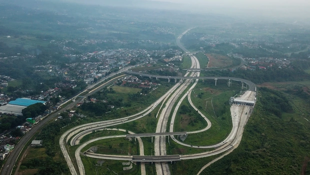 Proyek pembangunan jalan tol Bogor-Ciawi-Sukabumi (Bocimi).