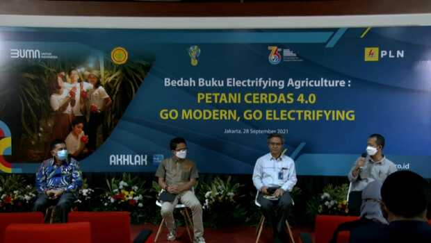 Wakil Direktur Utama PT PLN Darmawan Prasodjo dalam bedah buku Elektrifying Agriculture Go Modern.