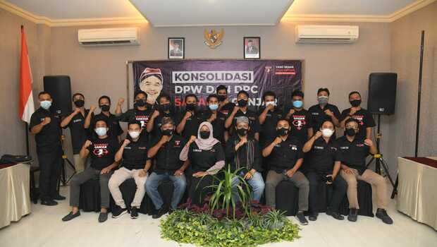 Relawan pendukung Ganjar Pranowo yang tergabung dalam Sahabat Ganjar di Nusa Tenggara Barat mengadakan pertemuan khusus.