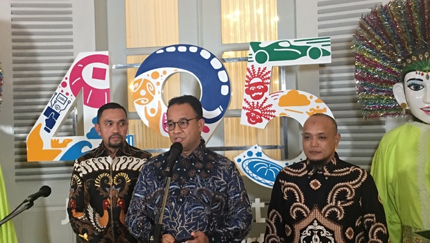 Gubernur DKI Jakarta Anies Baswedan dalam jumpa pers malam ramah tamah Jakarta E-Prix 2022 di Pendopo Balai Kota DKI Jakarta, Jumat, 24 Juni 2022 malam.