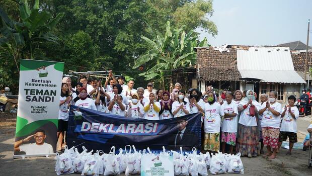 Teman Sandi dan masyarakat deklarasi dukungan untuk Sandiaga Uno di Pilpres 2024, di Wirobrajan, Yogyakarta, Sabtu, 30 Juli 2022.