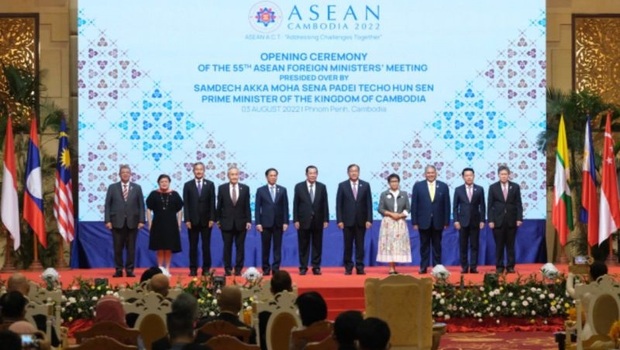 Pembukaan Pertemuan ke-55 Menteri Luar Negeri ASEAN (AMM) yang diselenggarakan di Phnom Penh, Kamboja, Rabu 3 Agustus 2022.