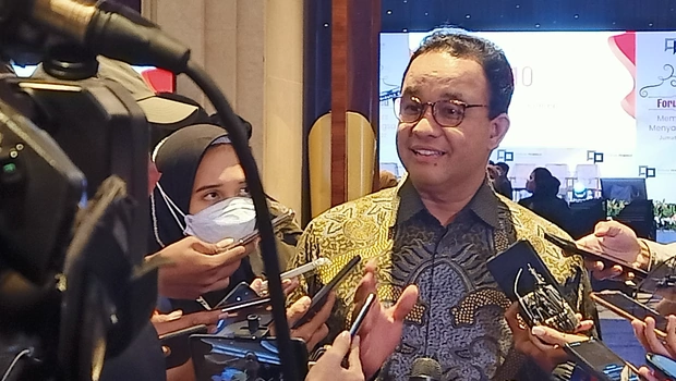 Gubernur DKI Jakarta Anies Baswedan di sela-sela acara HUT ke-10 Forum Pemred di Hotel Raffles Jakarta, Jumat, 5 Agustus 2022.
