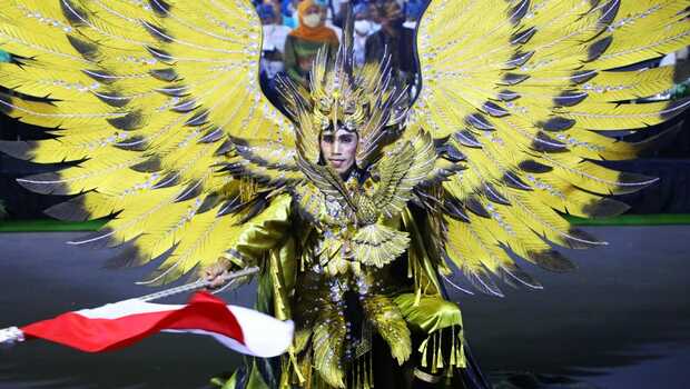 Sandiaga Apresiasi Gelaran Jember Fashion Carnaval 2022