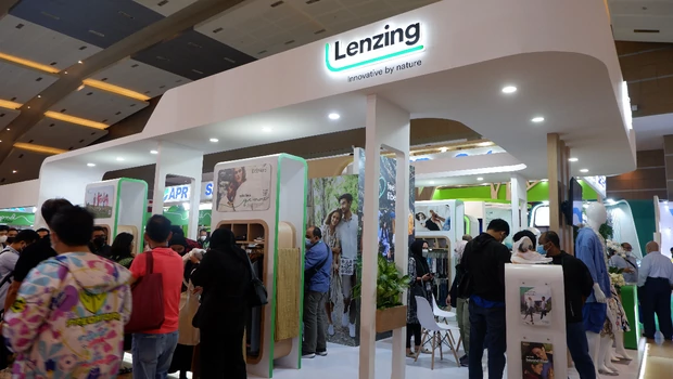 Lenzing menjadi eksibitor dalam acara Indo Intertex 2022 di Jakarta International Expo, Kemayoran.
