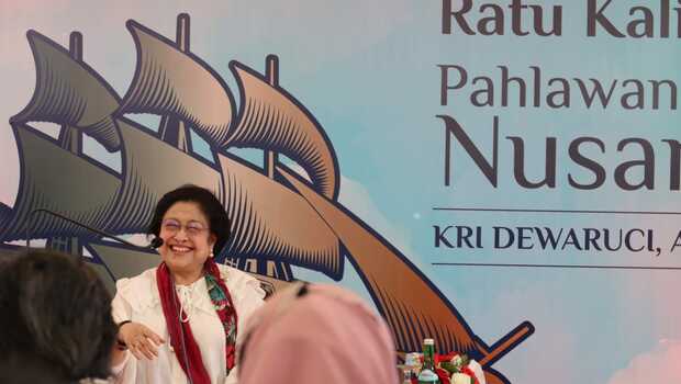 Presiden ke-5 RI, Megawati Soekarnoputri menjadi pembicara pada acara 