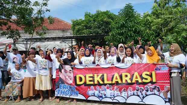 Masyarakat Subang, Jawa Barat, deklarasi dukung Erick Thohir di Pilpres 2024, Minggu, 14 Agustus 2022