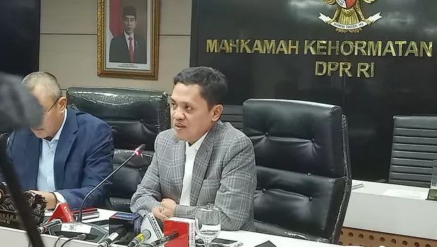 Anggota Komisi III DPR Habiburokhman di Ruang MKD DPR, Kompleks Parlemen, Senayan, Jakarta, Selasa, 27 September 2022