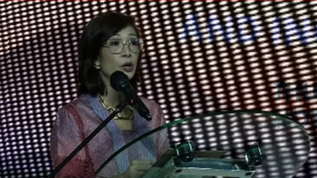 Presiden Direktur dan Country Chair Shell Indonesia, Ingrid Siburian.
