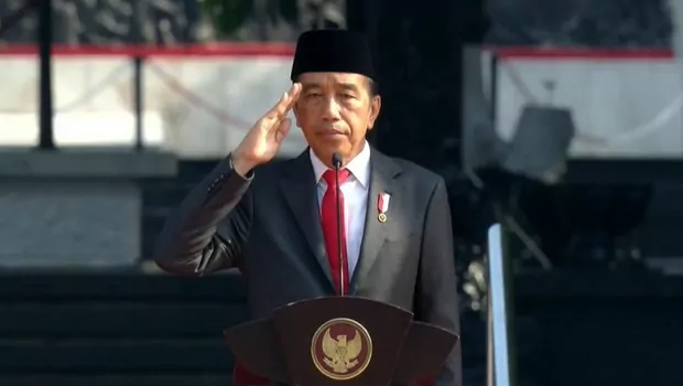 Tangkapan layar Presiden Joko Widodo saat menjadi inspektur upacara Hari Peringatan Kesaktian Pancasila di Monumen Pancasila Sakti, Lubang Buaya, Jakarta Timur, Sabtu (1/10/2022).