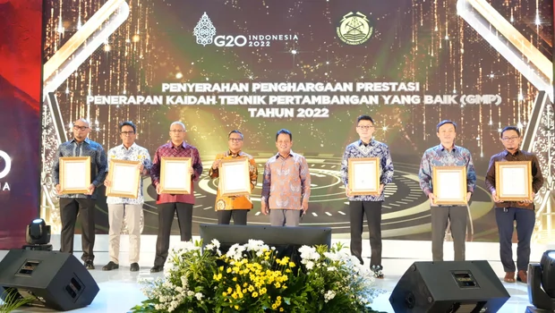 PT Bukit Asam Tbk (PTBA) berhasil meraih 3 Penghargaan Prestasi Penerapan Kaidah Teknik Pertambangan yang Baik (Good Mining Practice/GMP) dari Kementerian Energi dan Sumber Daya Mineral (ESDM). 
