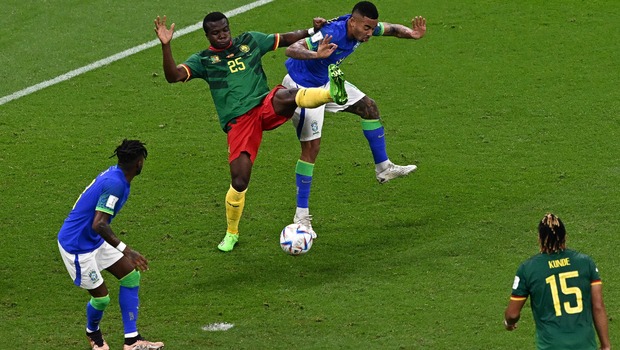 Babak Pertama: Kamerun vs Brasil 0-0, Swiss vs Serbia 2-2