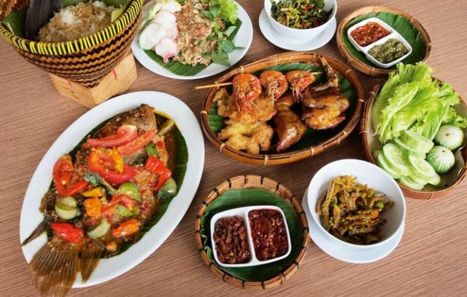 Sensasi Berburu Kuliner  di Empat Kota Jawa  Barat 