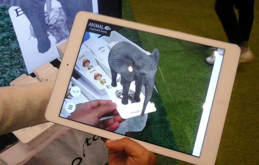 Aplikasi Animal 4D+ yang dikembangkan oleh Octagon Studio