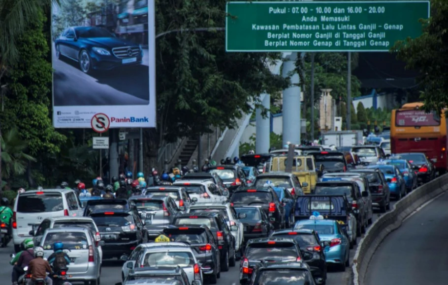 Ilustrasi lalu lintas di Jakarta.
