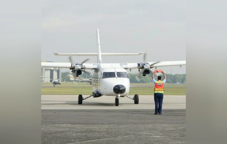 Pesawat N219 di Bandara Halim Perdanakusuma.
