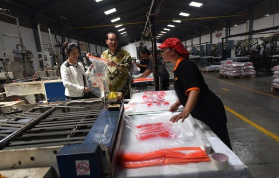 Toyobo Bangun Pabrik di Indonesia BeritaSatu com