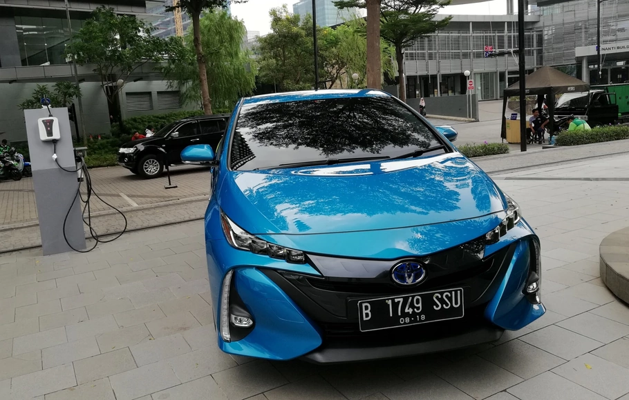 Toyota Prius Plus-in Hybrid Electric Vehicle (PHEV) akan dipamerkan di Gaikindo Indonesia International Auto (GIIAS) 2018 yang berlangsung 2-12 Agustus 2018 di ICE BSD City, Tangerang Selatan.
