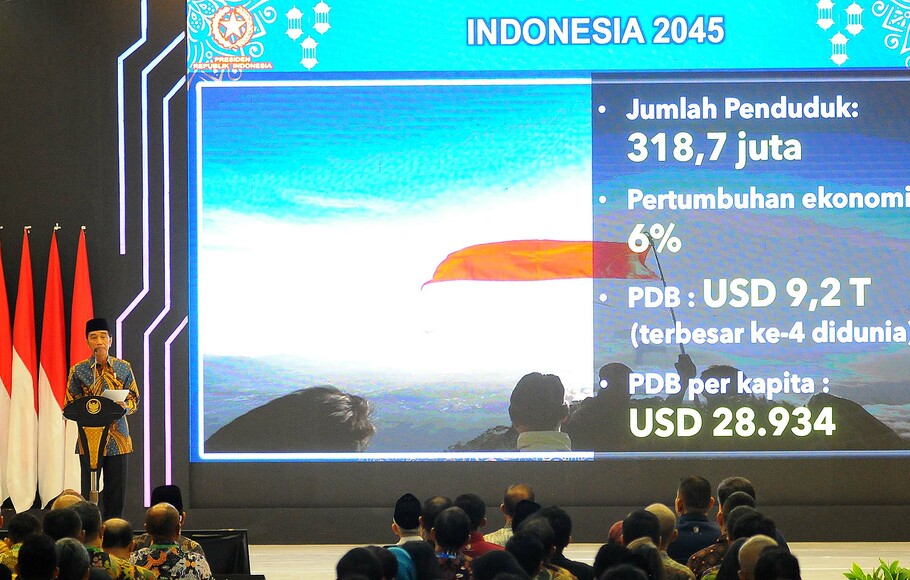 Presiden Joko Widodo dalam pemaparannya sebelum meluncurkan Masterplan Ekonomi Syariah Indonesia (MEKSI) 2019-2024 di Jakarta, Selasa 14 Mei 2019.