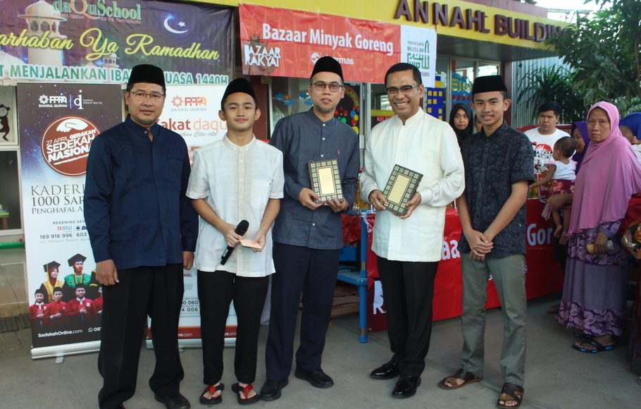 Bazaar Rakyat dan Wakaf Quran Yayasan Muslim Sinar Mas